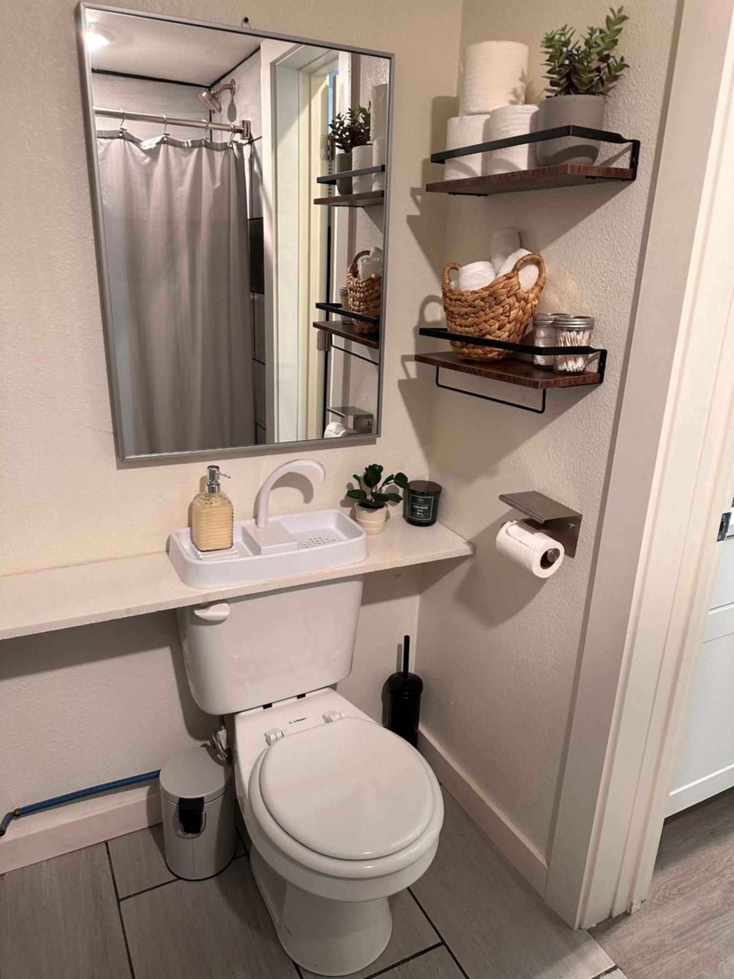 The Asbury House Guest Rentals Москоу Екстериор снимка