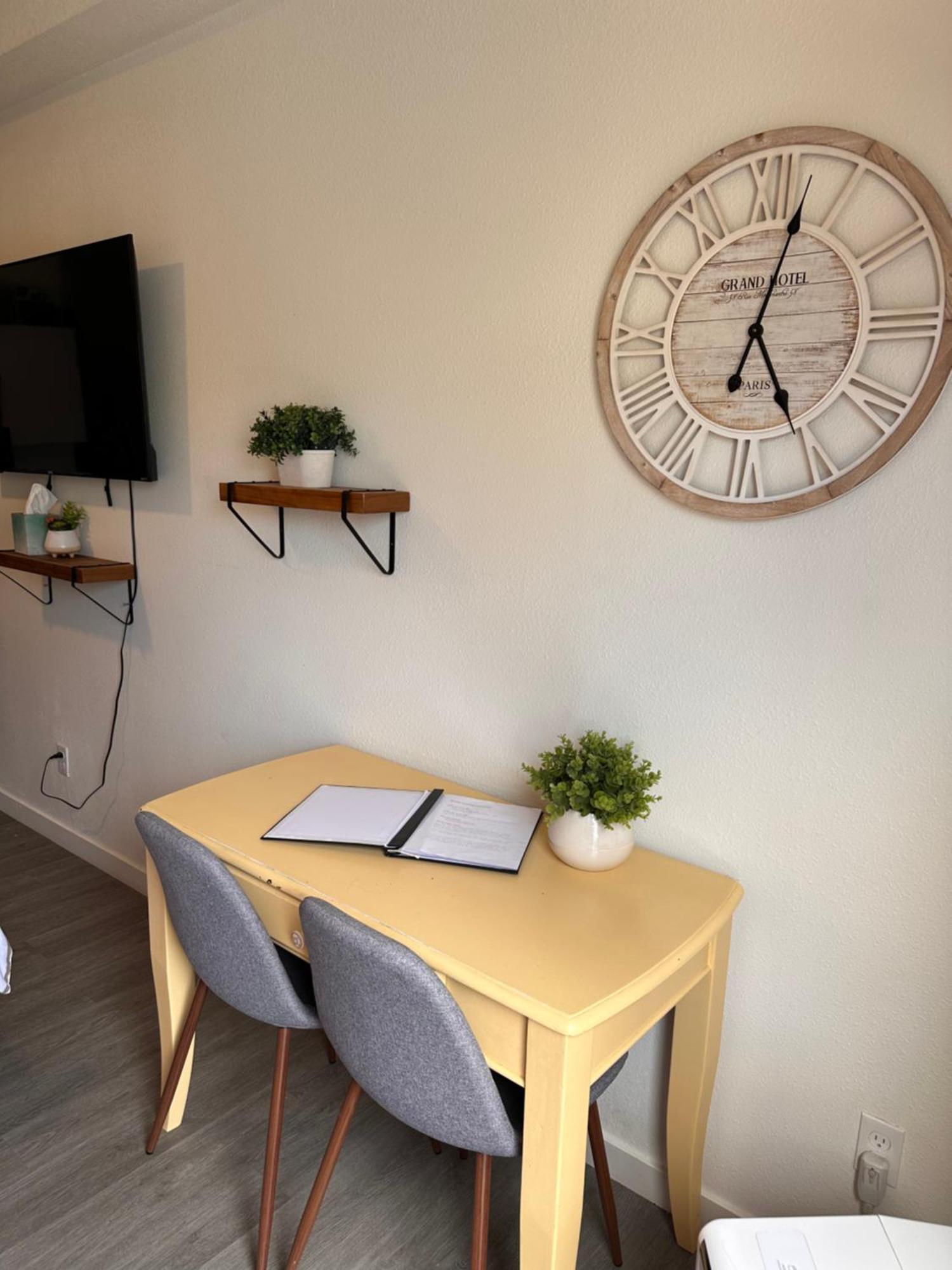 The Asbury House Guest Rentals Москоу Екстериор снимка