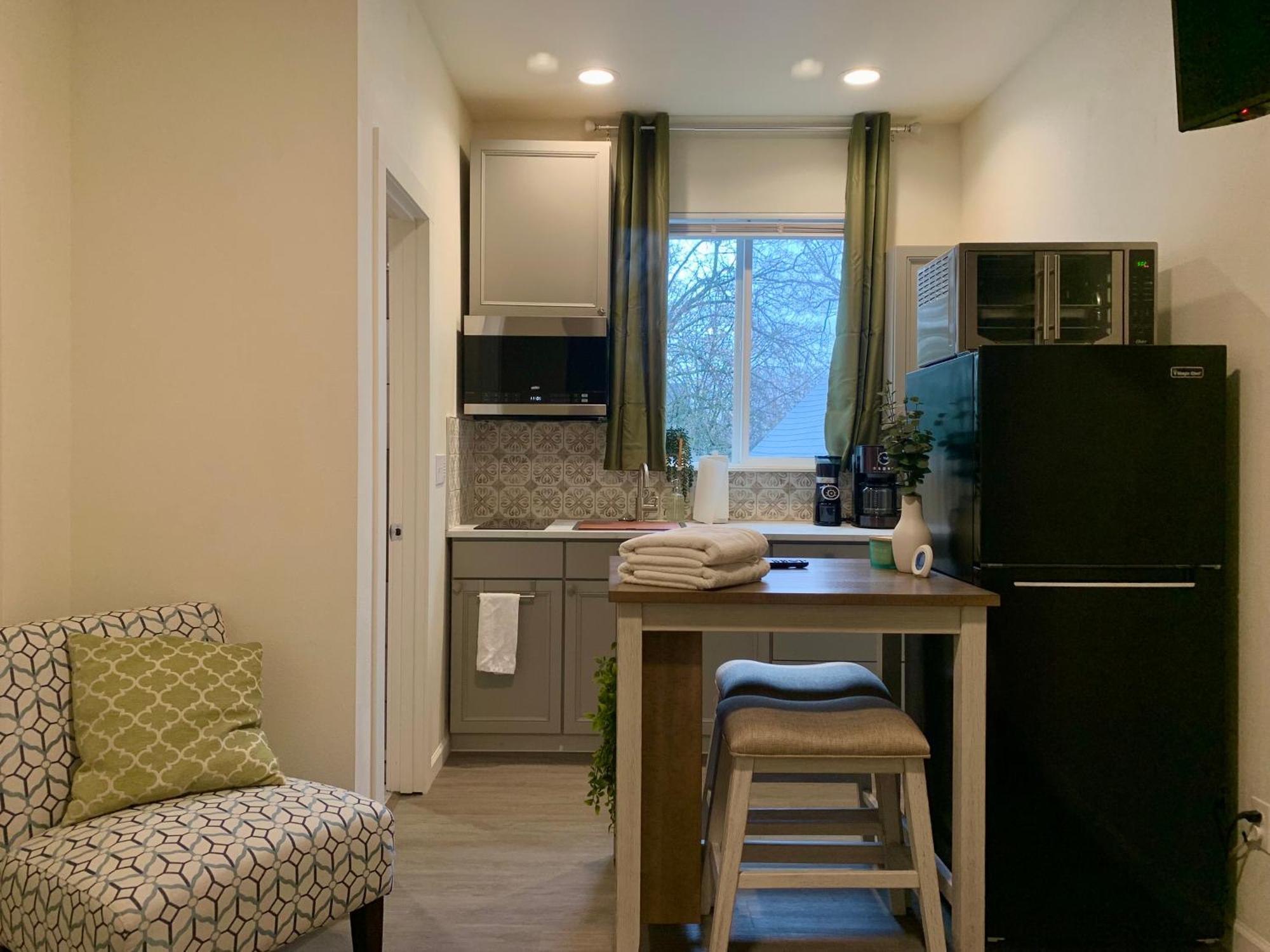 The Asbury House Guest Rentals Москоу Екстериор снимка