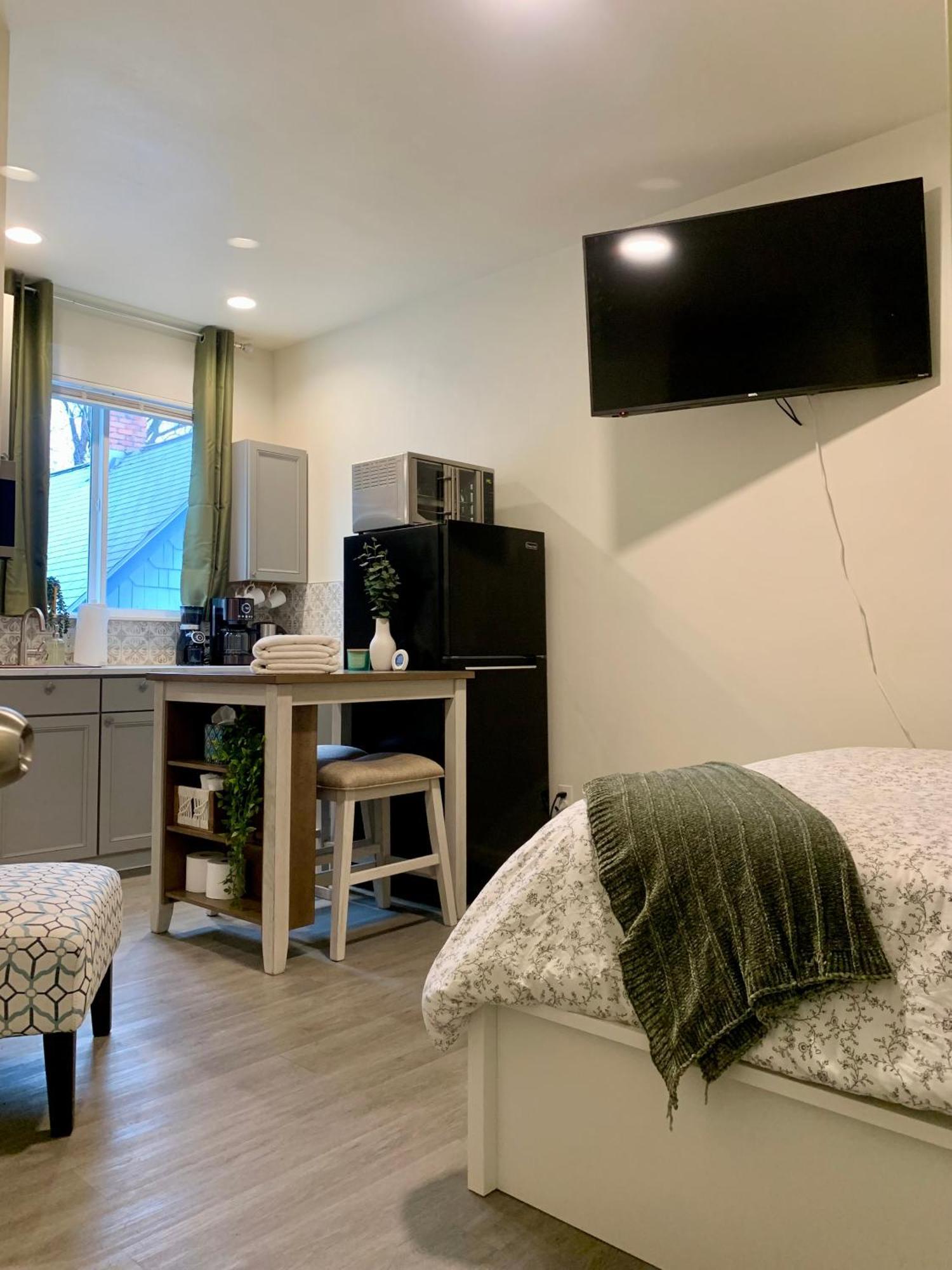 The Asbury House Guest Rentals Москоу Екстериор снимка